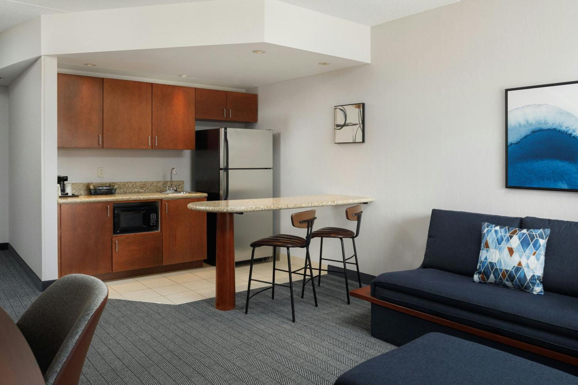 Courtyard By Marriott Boone Hotel Exterior photo